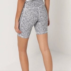 Old Navy Powersoft Side-Pocket Bike Shorts